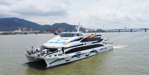 普陀祥云号 – 40m级288客钢铝复合双体高速客船